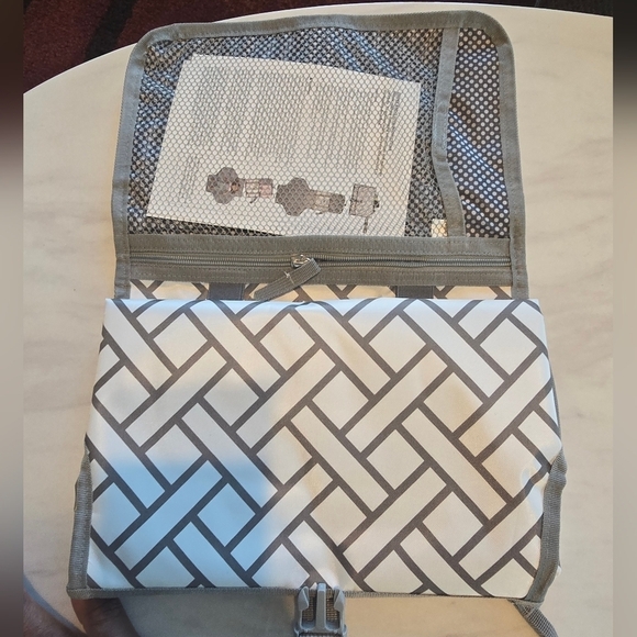 Nikkis Gift Change Mat Waterproof Diaper Changing Travel Portable Pad Bag Travel - Picture 5 of 10